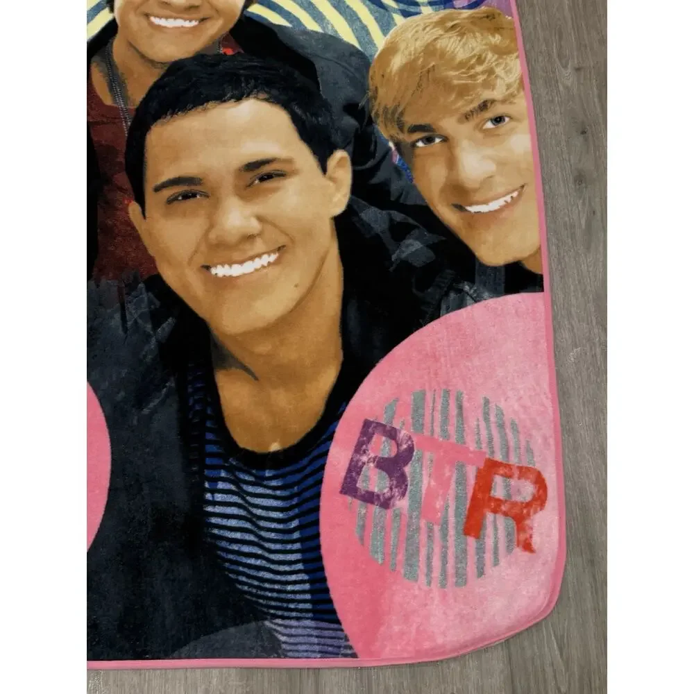 Big Time Rush Blanket 2011 Nickelodeon BTR Pink Fleece Throw 58x43 Vintage